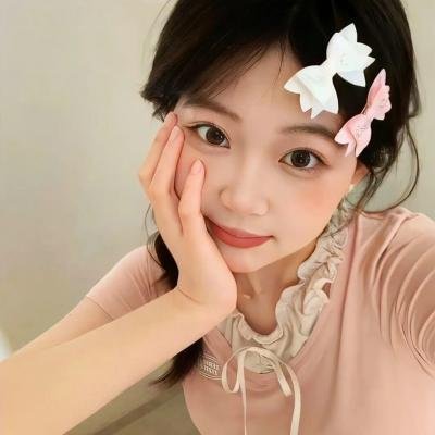 这女孩海报